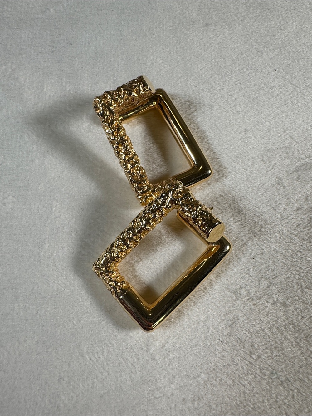 18k solid Gold Rectangular Hoop Earrings - Picture 8 of 8